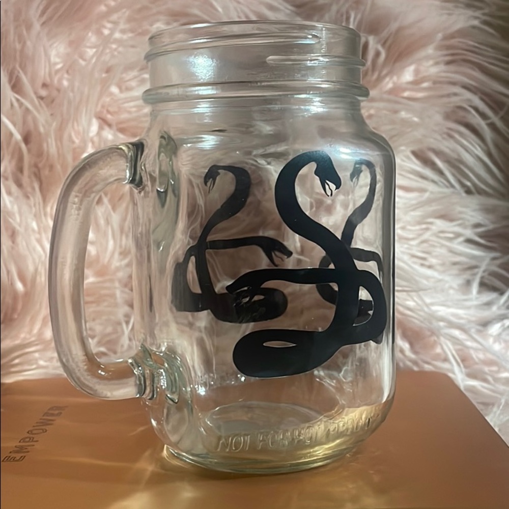Hissing snake glass mug
